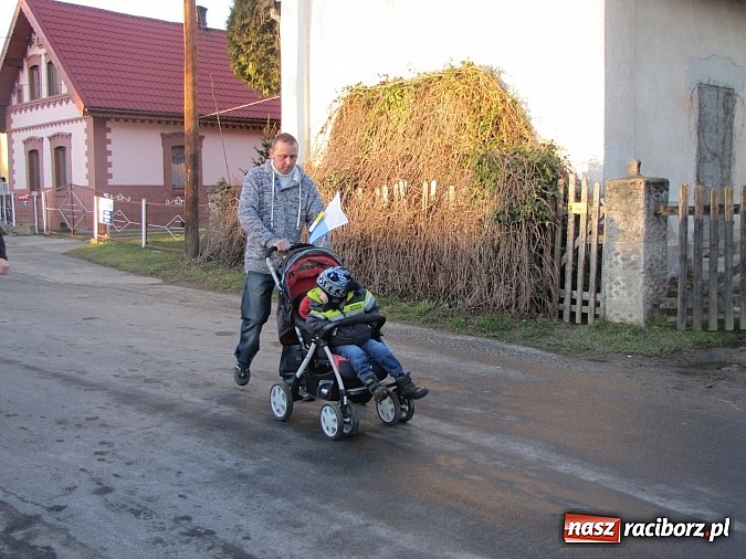Zdjęcie w galerii na portalu naszraciborz.pl:  Barwny orszak Trzech Króli po raz pierwszy w gminie Rudnik wiadomości z regionu