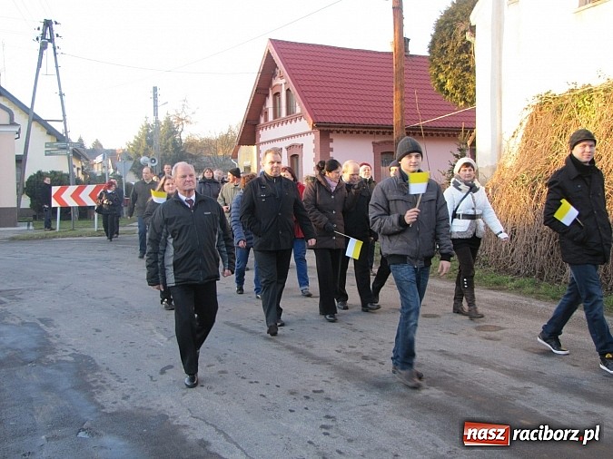 Zdjęcie w galerii na portalu naszraciborz.pl:  Barwny orszak Trzech Króli po raz pierwszy w gminie Rudnik wiadomości z regionu