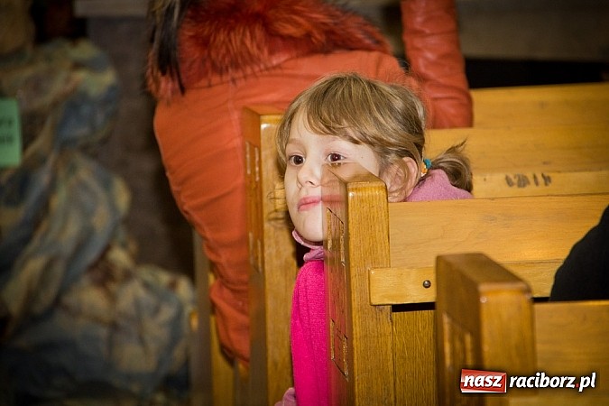 Zdjęcie w galerii na portalu naszraciborz.pl: Na Płoni kolędowali z Orkiestrą Plania wiadomości z regionu