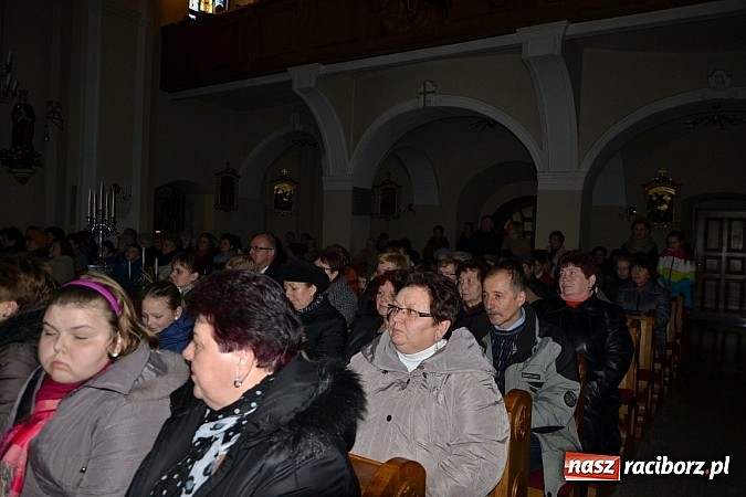 Zdjęcie w galerii na portalu naszraciborz.pl: Śpiewajmy i radujmy się. Jasełka w Krzyżanowicach wiadomości z regionu