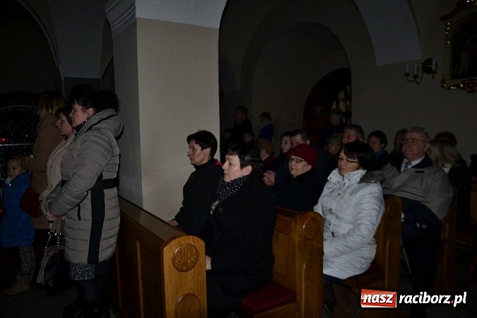 Zdjęcie w galerii na portalu naszraciborz.pl: Śpiewajmy i radujmy się. Jasełka w Krzyżanowicach wiadomości z regionu