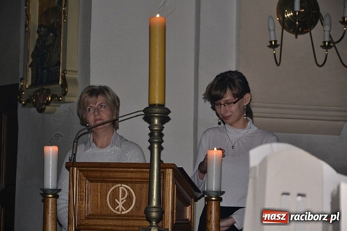 Zdjęcie w galerii na portalu naszraciborz.pl: Śpiewajmy i radujmy się. Jasełka w Krzyżanowicach wiadomości z regionu