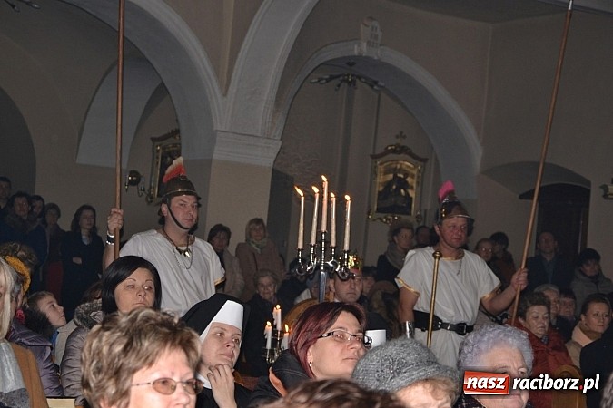 Zdjęcie w galerii na portalu naszraciborz.pl: Śpiewajmy i radujmy się. Jasełka w Krzyżanowicach wiadomości z regionu