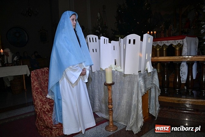 Zdjęcie w galerii na portalu naszraciborz.pl: Śpiewajmy i radujmy się. Jasełka w Krzyżanowicach wiadomości z regionu