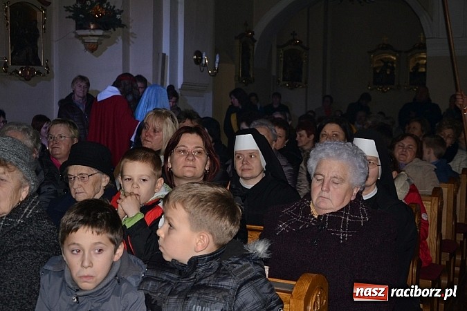 Zdjęcie w galerii na portalu naszraciborz.pl: Śpiewajmy i radujmy się. Jasełka w Krzyżanowicach wiadomości z regionu