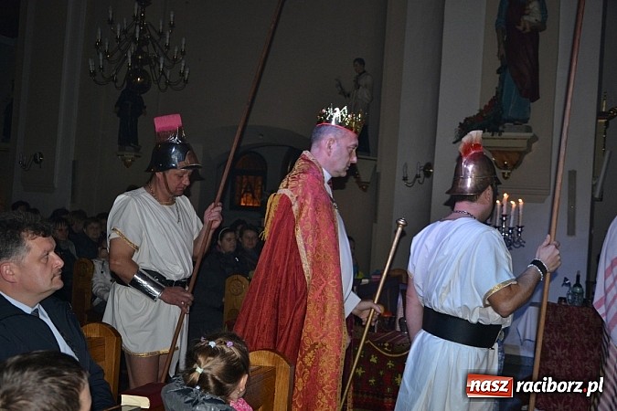 Zdjęcie w galerii na portalu naszraciborz.pl: Śpiewajmy i radujmy się. Jasełka w Krzyżanowicach wiadomości z regionu