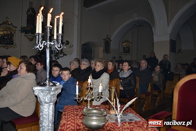 Zdjęcie w galerii na portalu naszraciborz.pl: Śpiewajmy i radujmy się. Jasełka w Krzyżanowicach wiadomości z regionu