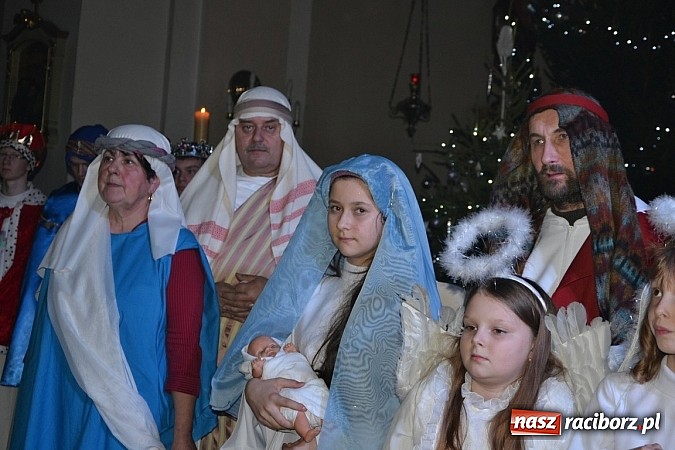 Zdjęcie w galerii na portalu naszraciborz.pl: Śpiewajmy i radujmy się. Jasełka w Krzyżanowicach wiadomości z regionu