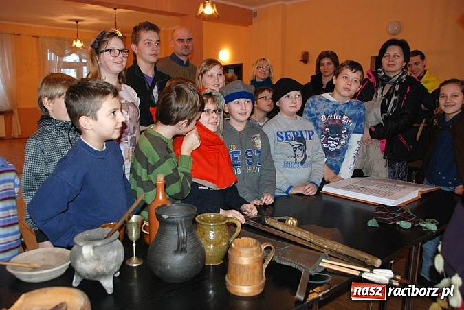 Zdjęcie w galerii na portalu naszraciborz.pl: W Nędzy ruszają zapisy na Akcję Zima 2014! wiadomości z regionu