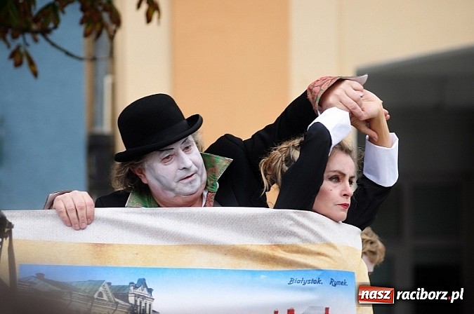 Zdjęcie w galerii na portalu naszraciborz.pl: Grażyna Tabor z Teatrem A3 wyrusza na Tajwan wiadomości z regionu