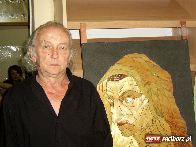 Zdjęcie w galerii na portalu naszraciborz.pl: Słomiane impresje Tadeusza Ciuraby wiadomości z regionu