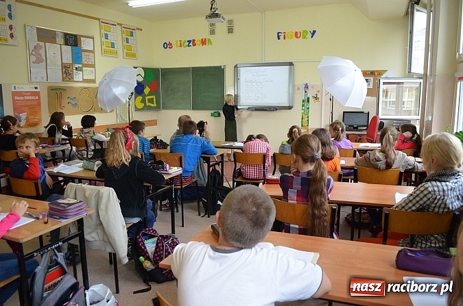 Zdjęcie w galerii na portalu naszraciborz.pl: SP1 nagrodzona w ogólnopolskim konkursie wiadomości z regionu