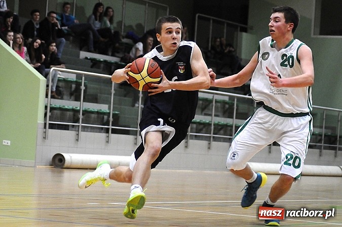 Zdjęcie w galerii na portalu naszraciborz.pl: Kolejna wygrana juniorów RKK AZS Racibórz wiadomości z regionu