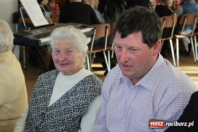 Zdjęcie w galerii na portalu naszraciborz.pl: Noworoczne spotkanie w wojnowickim DFK wiadomości z regionu