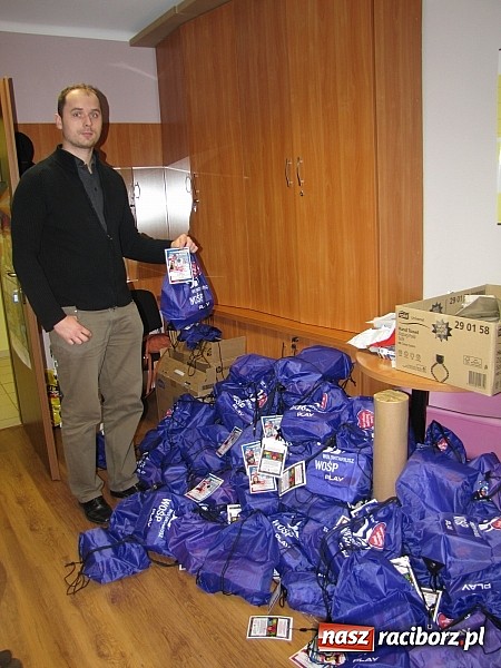 Zdjęcie w galerii na portalu naszraciborz.pl: Ponad 130 wolontariuszy będzie kwestowało dla WOŚP wiadomości z regionu