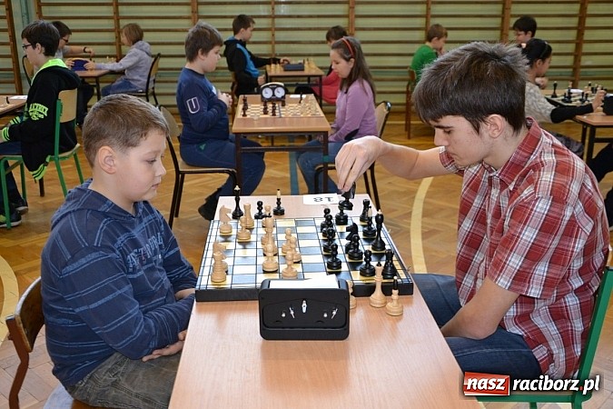 Zdjęcie w galerii na portalu naszraciborz.pl: Międzynarodowy turniej szachowy w Tworkowie wiadomości z regionu