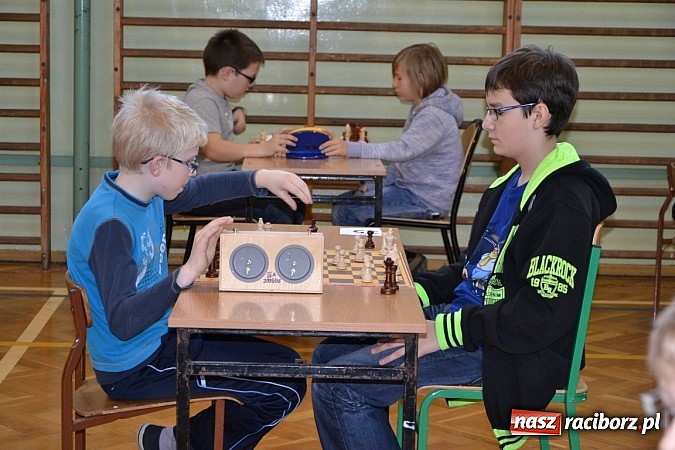 Zdjęcie w galerii na portalu naszraciborz.pl: Międzynarodowy turniej szachowy w Tworkowie wiadomości z regionu