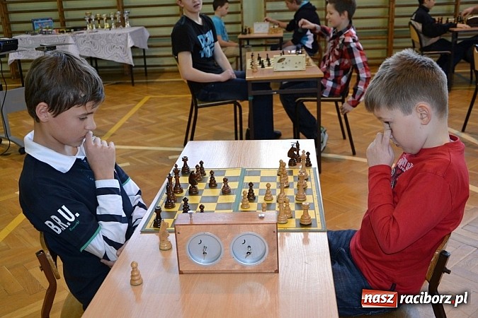 Zdjęcie w galerii na portalu naszraciborz.pl: Międzynarodowy turniej szachowy w Tworkowie wiadomości z regionu