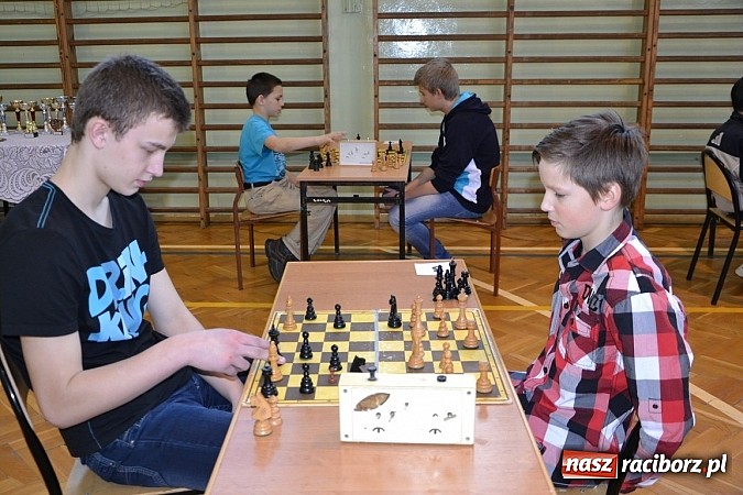Zdjęcie w galerii na portalu naszraciborz.pl: Międzynarodowy turniej szachowy w Tworkowie wiadomości z regionu