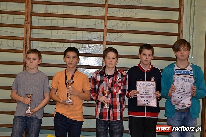 Zdjęcie w galerii na portalu naszraciborz.pl: Międzynarodowy turniej szachowy w Tworkowie wiadomości z regionu