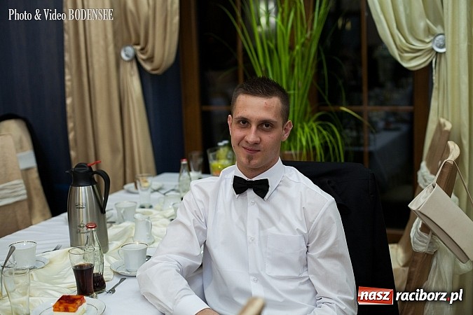 Zdjęcie w galerii na portalu naszraciborz.pl: Maturzyści z Mechanika na balu w Tworkowie wiadomości z regionu