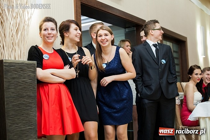 Zdjęcie w galerii na portalu naszraciborz.pl: Maturzyści z Mechanika na balu w Tworkowie wiadomości z regionu