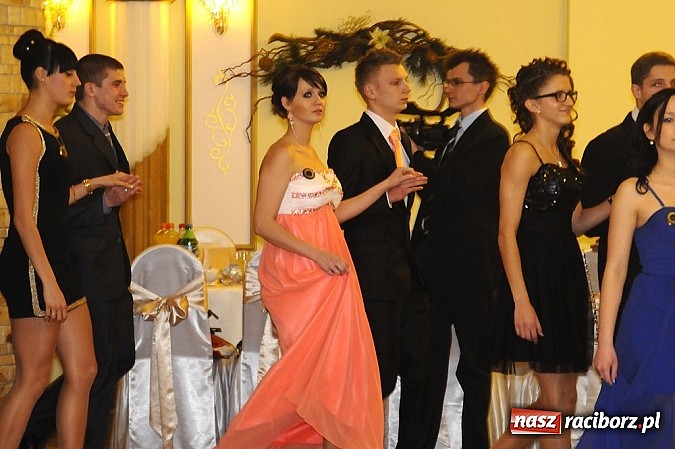 Zdjęcie w galerii na portalu naszraciborz.pl: Sportowcy na bal wybrali bieńkowickie Rege wiadomości z regionu