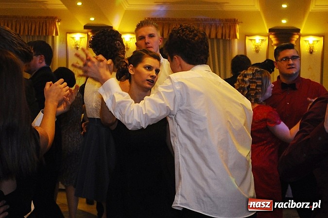 Zdjęcie w galerii na portalu naszraciborz.pl: Sportowcy na bal wybrali bieńkowickie Rege wiadomości z regionu