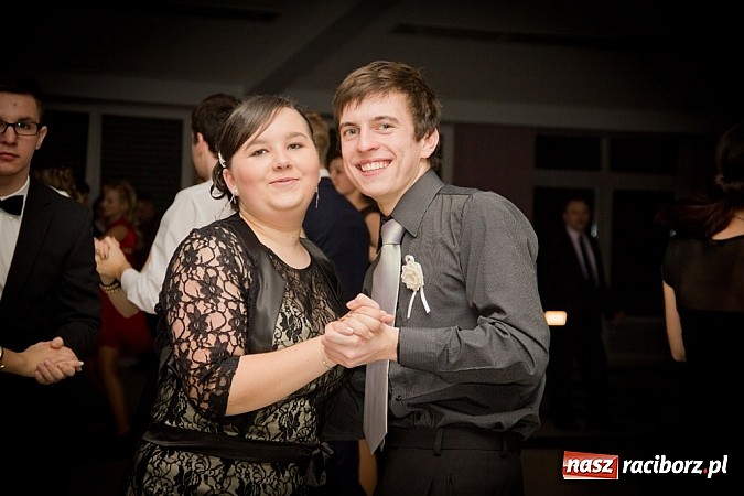 Zdjęcie w galerii na portalu naszraciborz.pl: Magiczna studniówka II LO w Zakrzowie wiadomości z regionu