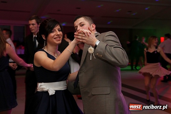 Zdjęcie w galerii na portalu naszraciborz.pl: Magiczna studniówka II LO w Zakrzowie wiadomości z regionu