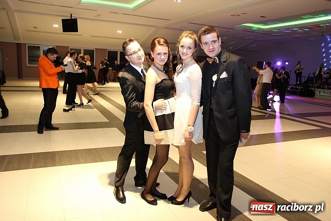 Zdjęcie w galerii na portalu naszraciborz.pl: Magiczna studniówka II LO w Zakrzowie wiadomości z regionu