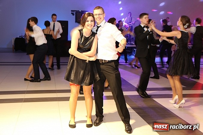 Zdjęcie w galerii na portalu naszraciborz.pl: Magiczna studniówka II LO w Zakrzowie wiadomości z regionu