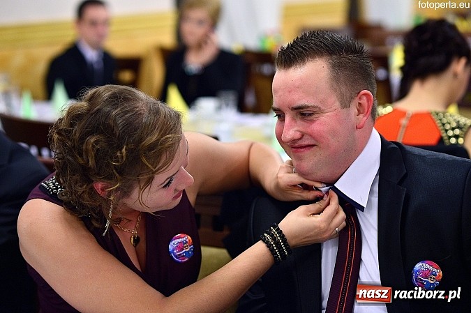 Zdjęcie w galerii na portalu naszraciborz.pl: Zespół Szkół Zawodowych bawił się na studniówce w Anielskim Młynie wiadomości z regionu