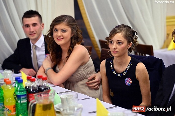 Zdjęcie w galerii na portalu naszraciborz.pl: Zespół Szkół Zawodowych bawił się na studniówce w Anielskim Młynie wiadomości z regionu