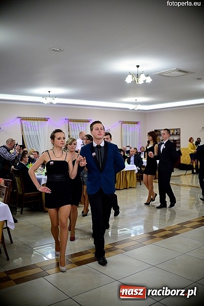 Zdjęcie w galerii na portalu naszraciborz.pl: Zespół Szkół Zawodowych bawił się na studniówce w Anielskim Młynie wiadomości z regionu