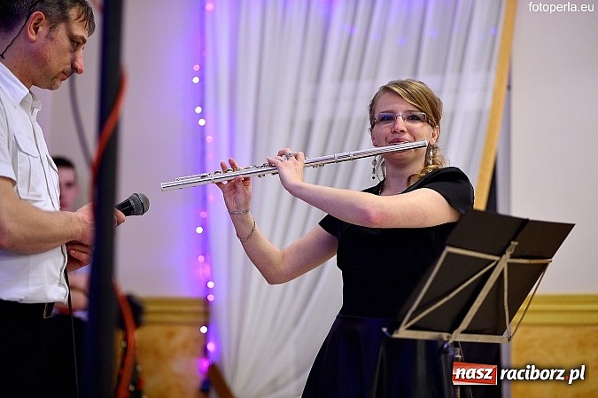 Zdjęcie w galerii na portalu naszraciborz.pl: Zespół Szkół Zawodowych bawił się na studniówce w Anielskim Młynie wiadomości z regionu