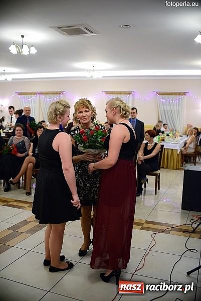 Zdjęcie w galerii na portalu naszraciborz.pl: Zespół Szkół Zawodowych bawił się na studniówce w Anielskim Młynie wiadomości z regionu