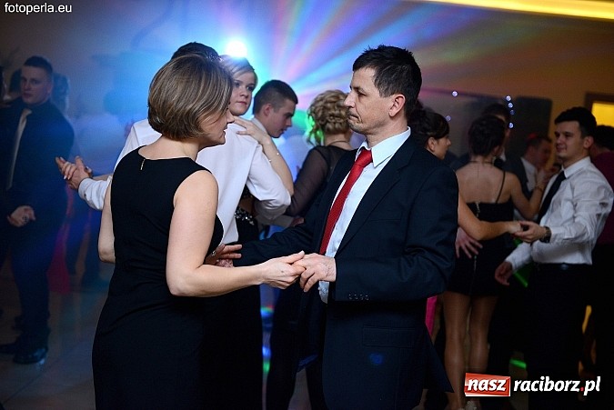 Zdjęcie w galerii na portalu naszraciborz.pl: Zespół Szkół Zawodowych bawił się na studniówce w Anielskim Młynie wiadomości z regionu