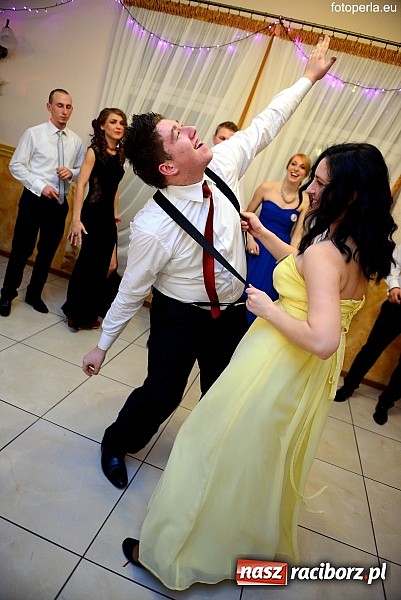 Zdjęcie w galerii na portalu naszraciborz.pl: Zespół Szkół Zawodowych bawił się na studniówce w Anielskim Młynie wiadomości z regionu