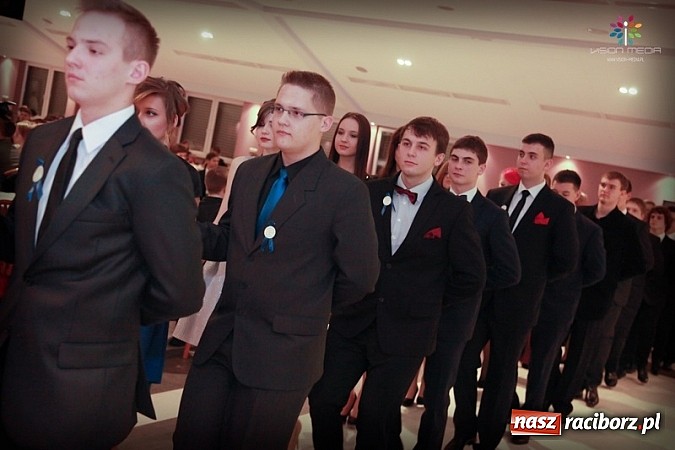 Zdjęcie w galerii na portalu naszraciborz.pl: Studniówka II LO raz jeszcze... wiadomości z regionu