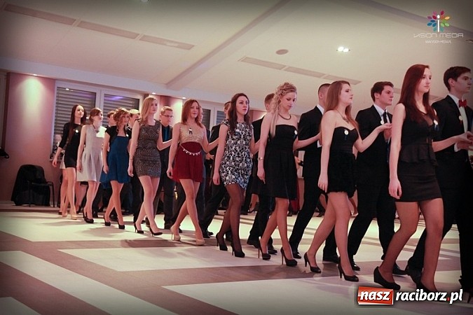 Zdjęcie w galerii na portalu naszraciborz.pl: Studniówka II LO raz jeszcze... wiadomości z regionu