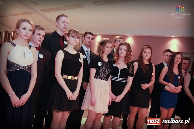 Zdjęcie w galerii na portalu naszraciborz.pl: Studniówka II LO raz jeszcze... wiadomości z regionu