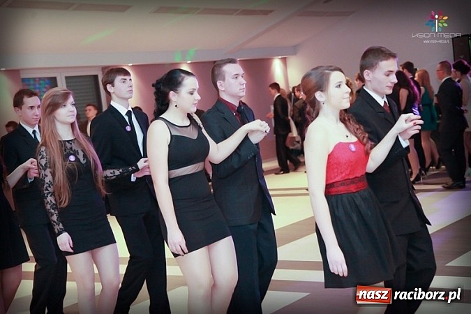 Zdjęcie w galerii na portalu naszraciborz.pl: Studniówka II LO raz jeszcze... wiadomości z regionu