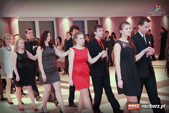 Zdjęcie w galerii na portalu naszraciborz.pl: Studniówka II LO raz jeszcze... wiadomości z regionu