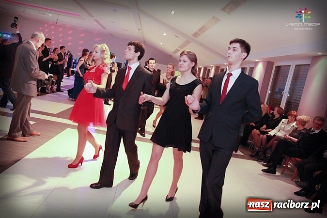 Zdjęcie w galerii na portalu naszraciborz.pl: Studniówka II LO raz jeszcze... wiadomości z regionu