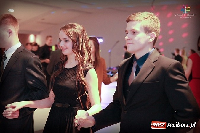 Zdjęcie w galerii na portalu naszraciborz.pl: Studniówka II LO raz jeszcze... wiadomości z regionu