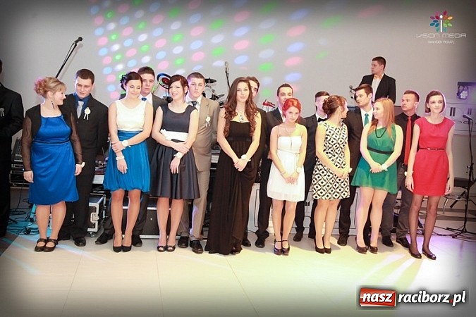 Zdjęcie w galerii na portalu naszraciborz.pl: Studniówka II LO raz jeszcze... wiadomości z regionu