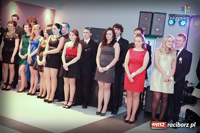 Zdjęcie w galerii na portalu naszraciborz.pl: Studniówka II LO raz jeszcze... wiadomości z regionu