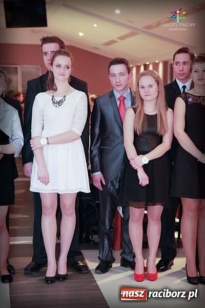 Zdjęcie w galerii na portalu naszraciborz.pl: Studniówka II LO raz jeszcze... wiadomości z regionu