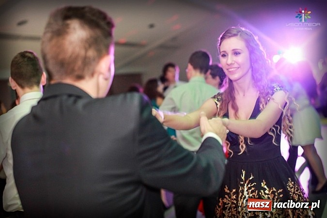 Zdjęcie w galerii na portalu naszraciborz.pl: Studniówka II LO raz jeszcze... wiadomości z regionu